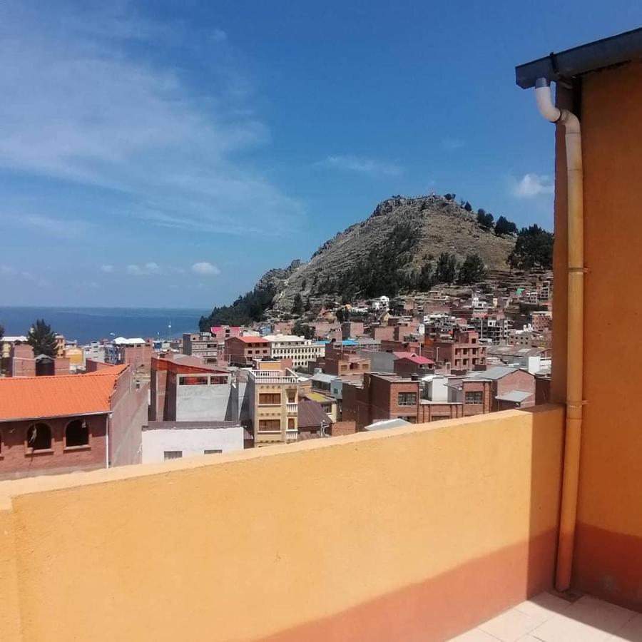 Hostal Puerto Alegre Copacabana  Eksteriør bilde